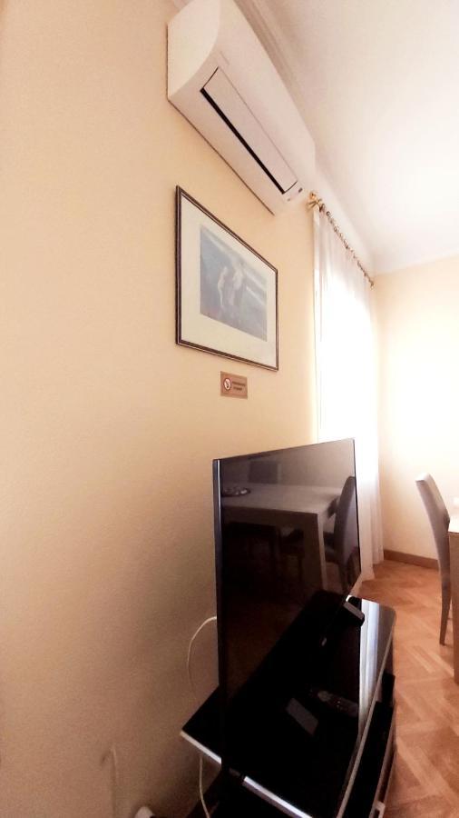 Apartamento En Retiro Appartement Madrid Buitenkant foto